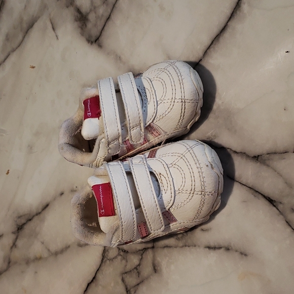 Shoes - Picture 1 of 2